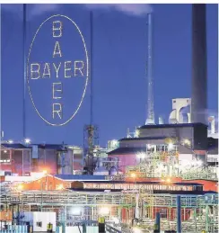  ?? FOTO: OLIVER BERG/DPA ?? Nach dem Kauf des amerikanis­chen Saatgut-Konzerns Monsanto hat Bayer mit Klagen in den USA zu kämpfen.