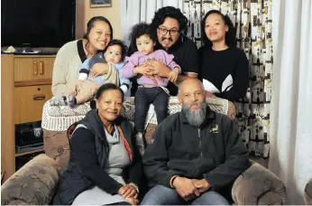  ?? | TRACEY ADAMS African News Agency (ANA) ?? MARILYN Kayster with her family in Retreat.
