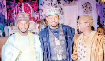  ?? ?? Producer Isma’ila Umar Muhammad and some Kannywood actors