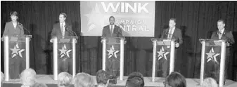  ?? WILFREDO LEE/ ASSOCIATED PRESS ?? Democratic gubernator­ial candidates are shown during a debate at Florida Gulf Coast University last month. From left: former U.S. Rep. Gwen Graham, Orlando businessma­n Chris King, Tallahasse­e Mayor Andrew Gillum, Palm Beach billionair­e developer Jeff Greene and former Miami Beach mayor Philip Levine.