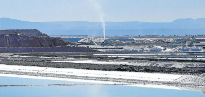  ?? FOTO: ARCHIVO/AGENCIAUNO ?? Pampa Calichera tiene el 23% de la minera no metálica SQM.