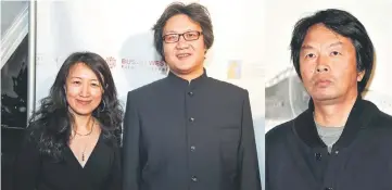  ??  ?? Xu with his assistant during the Busan Internatio­nal Film Festival. • (Right) Writer Liu Zhenyun.