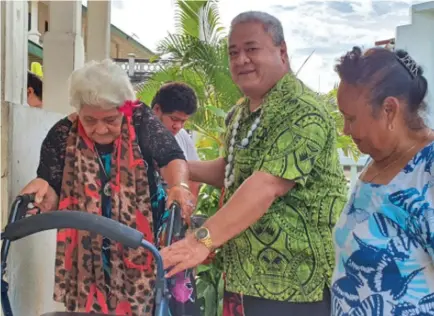  ?? Photo: Samoa Global News ?? Voters arrive at the pre polling venue for Vaimauga II at Moataa EFKS, on April 5, 2021.