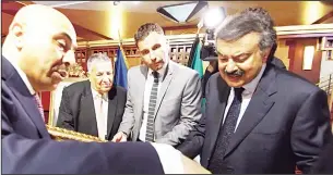  ?? KUNA photo ?? Ambassador Sami Al-Suleiman explains the French-Kuwaiti relations.