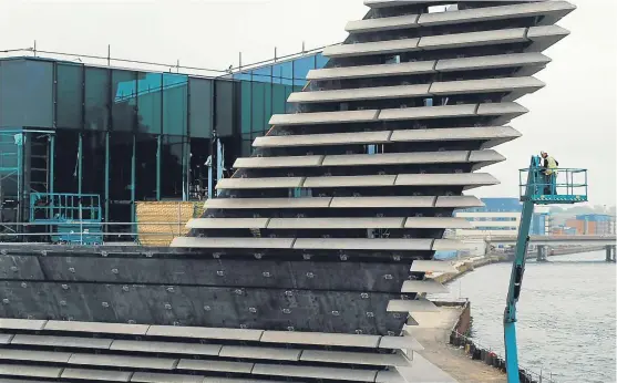  ??  ?? These images of the latest work being carried out on the V&A Dundee on the banks of the River Tay were captured by the drone.