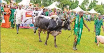  ?? ?? Farmers parade