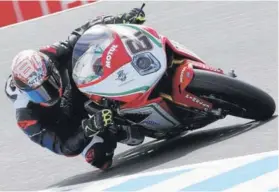  ??  ?? ► Esta es la moto MV Agusta que Scheib utilizará este fin de semana y en las fechas finales en Qatar del Superbike.