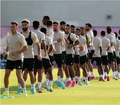  ?? UAE FA ?? UAE manager Paulo Bento, left, has made a bright start while, above, the squad trains in Abu Dhabi ahead of the tournament in Qatar