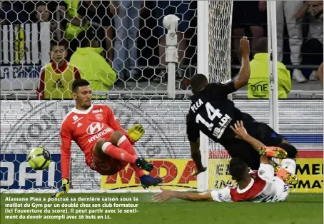  ??  ?? Alassane Plea a ponctué sa dernière saison sous le maillot du Gym par un doublé chez son club formateur (ici l’ouverture du score). Il peut partir avec le sentiment du devoir accompli avec  buts en L.