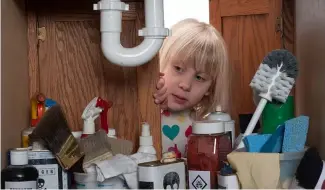  ?? ?? One of the top causes of poisonings among children is access to household cleaning products.