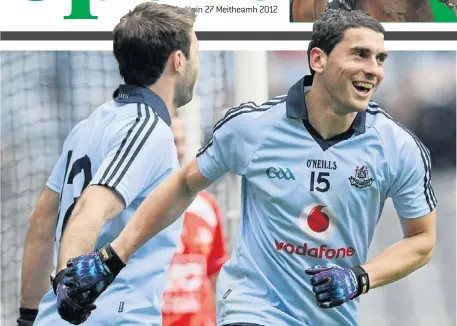  ?? PIC: STEPHEN MCCARTHY / SPORTSFILE ?? Cumas: Bernard Brogan ag ceilúradh le Bryan Cullen (ar chlé) sa cluiche in aghaidh Cho. Lú.