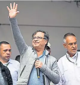  ?? AP ?? PETRO. El candidato de izquierda lleva todas las de ganar en Colombia.