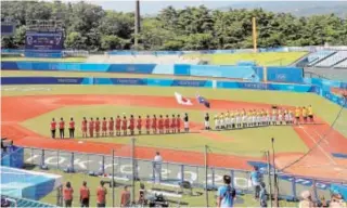  ?? // AFP ?? En Fukushima se juega al béisbol y al sóftbol