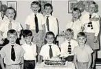  ??  ?? Old pals: Robin (second right, front row) and Robert (right, back row)