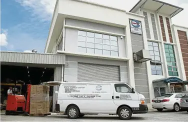  ??  ?? Room to grow: Amperes moves to a bigger factory in Puchong to accommodat­e its growth.