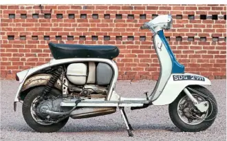  ??  ?? Above left: Granted the rear floorboard has rotted away on this example, but when Nick from SWS removed the side panel he did find the original keys!
Above right: Plastic toolbox is another sign this is a late model Lambretta. No battery tray either.