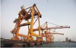  ?? (Abduljabba­r Zeyad/Reuters) ?? THESE CRANES at the container terminal of the Red Sea port of Hodeidah, Yemen, were damaged by Saudi-led air strikes last year.