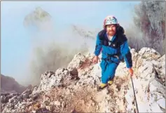  ??  ?? SEÑOR DE LAS CUMBRES. Messner, pionero sin oxígeno.