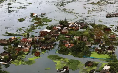  ?? Clauber Caetano/Presidênci­a do Brasil/AFP ?? Chuvas dos últimos dias deixaram ao menos 91 mortos em Pernambuco