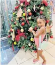  ?? ?? SIPHIWOKUH­LE Nkosi who was diagnosed with the rare blood and bone marrow cancer in January, needs a lifesaving donor to see many more Christmas trees. l SUPPLIED