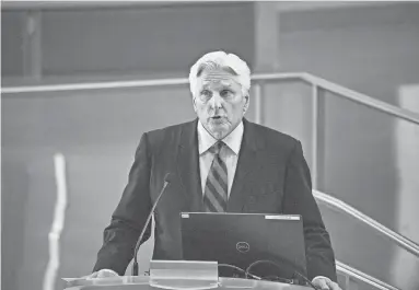  ?? MEGAN MENDOZA/THE REPUBLIC ?? Arizona Board of Regents Chair Fred DuVal speaks at a leadership meeting concerning the University of Arizona's finances in the UA Health Sciences Innovation Building on Jan. 29 in Tucson.