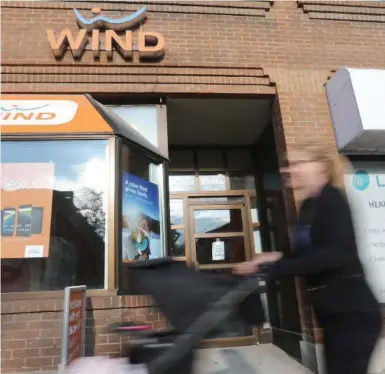  ?? VINCE TALOTTA/TORONTO STAR ?? Shaw says its proposed $1.6-billion takeover of Wind Mobile will give it an affordable entry into the wireless market.