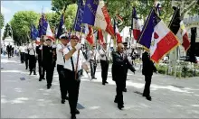  ?? - Crédits : GS ?? Les porte-drapeaux