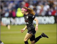  ?? COURTESY PHOTO — THE CHICAGO RED STARS ?? Forward Ally Schlegel, a Parker native, competes with the Chicago Red Stars during her rookie season.