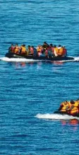  ?? Foto: dpa‰Archiv ?? Flüchtling­sboote vor Griechenla­nd: Ille‰ gale „Pushbacks“?