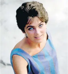  ??  ?? Vuelve Lucia Berlin.La autora cuyos cuentos han triunfado póstumamen­te