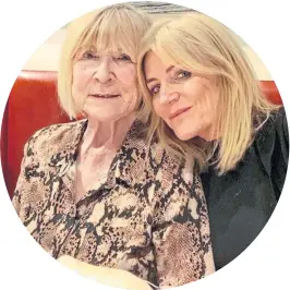  ?? ?? Michelle Collins with her mum Mary, who died last year