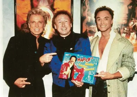  ?? Foto: Hardy ?? Rund 20 Jahre ist es her, dass der Augsburger Zauberer Hardy Siegfried und Roy in Las Vegas besucht hatte.