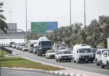  ?? Antonie Robertson / The National ?? Road safety experts say flexible working hours will help to reduce traffic congestion in Dubai
