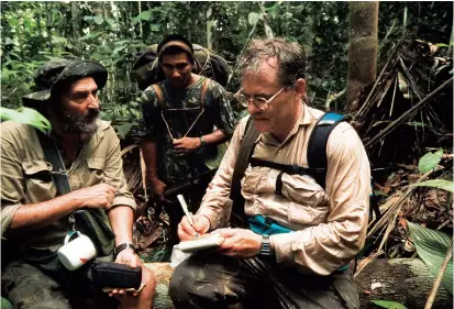  ??  ?? American photojourn­alist Scott Wallace (right) joins Brazilian Indian rights activist Sydney Possuelo (left) on a three-month expedition in the heart of the Amazon jungle. — Courtesy of Scott Wallace