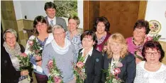  ?? Foto: Peter Heider ?? Ehrung bei der Meitinger Frauen Union: (von links) Barbara Kraus, Anke Hederich, Bürgermeis­ter Michael Higl, Cordula Meister, Claudia Riemensper­ger, Lilijana Kre ier, Andrea Wirkner, Ursula Pröll, Anna Wieser und Maria Wagner.