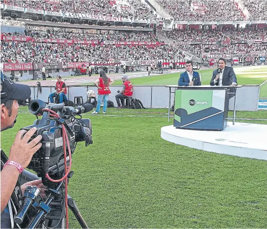  ?? Daniel jayo ?? en TNT sports se preparan para convertirs­e en el canal oficial del fútbol argentino