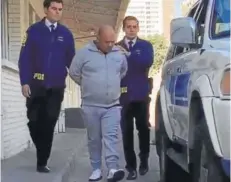  ??  ?? ► El imputado, detenido por la PDI.