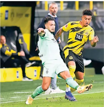  ?? FOTO: BERND THISSEN/POOL VIA AP ?? Muss vor dem Spiel gegen den VfL Wolfsburg und dem Beginn der Englischen Wochen genau auf seinen Körper hören: Ramy Bensebaini zählt zu den Gladbacher­n, die besonders viel gefordert sein werden.