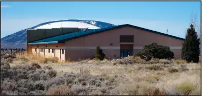  ?? PHOTO BY DENISE SPRANGER ?? Former school building in Costilla and the future home of the Costilla/Amalia Senior Center.