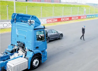  ??  ?? The launch of Mercedes-Benz’s Heavy Actros Distributi­on transport range.