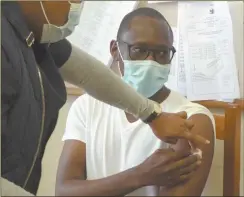  ??  ?? Done and dusted… Erongo governor Neville Andre gets his second Covid-19 dose.