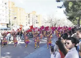  ?? ?? Meraki abrió el desfile en Valdepasil­las, ayer.