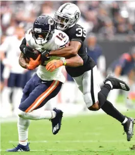  ?? GETTY IMAGES ?? Receiver Allen Robinson (left) and defensive lineman Akiem Hicks were hurt Nov. 8 against the Steelers and haven’t practiced since.