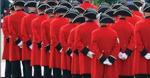  ??  ?? Unwelcome visit: The Chelsea Pensioner was quizzed by Northern Ireland officials at the famous Royal Chelsea Hospital in London