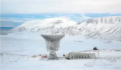  ?? // REUTERS ?? Sistemas de radar de la Asociación Científica Europea en Breinosa, Svalbard, Noruega