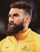  ??  ?? Mile Jedinak