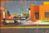  ?? Las Vegas Review-journal ?? David Wilson
Police fatally shot the man connected to a Friday afternoon homicide near the 6200 block of West Spring Mountain Road on Friday night.