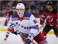  ?? Bild: Joel Marklund ?? New York Rangers president John Davidson säger att han ringt Lias Andersson men inte pratat med honom.