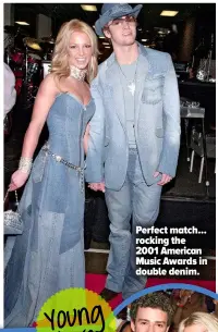  ??  ?? Perfect match... rocking the 2001 American Music Awards in double denim.