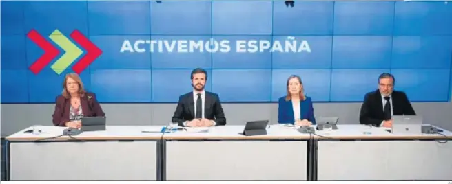  ?? EP ?? Elvira Rodríguez, Pablo Casado, Ana Pastor y Enrique López, ayer, en rueda de prensa en Madrid.
